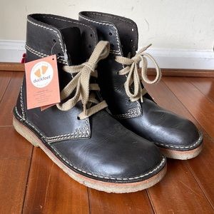 Duckfeet Faborg unisex boots -size 40-  almost brand new—with tags and box